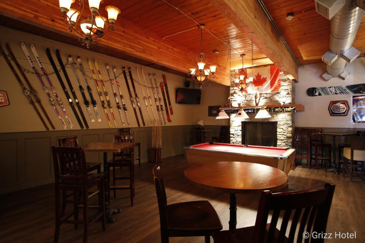 Grizz Hotel Revelstoke Exteriér fotografie